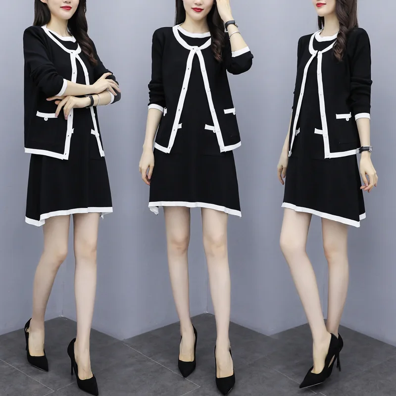 

2019 Early Autumn New Style Fashion Elegant a Pendulum Sleeveless Dress Graceful Viscose Knitted Contrast Color Set Online Celeb