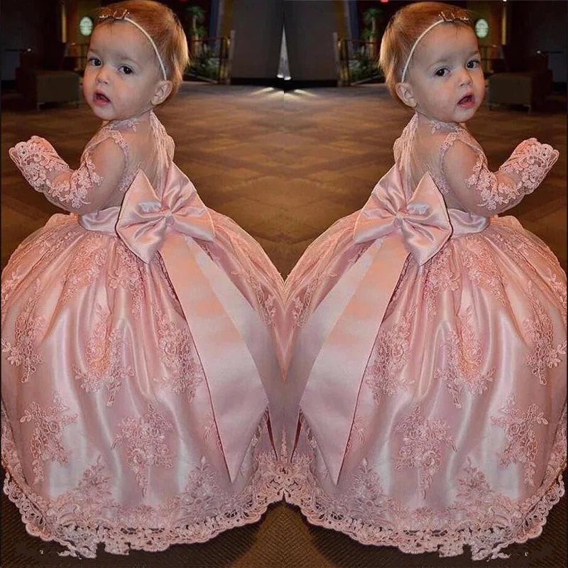 Roze Sheer Meisjes Verjaardag Toga met Big Bow Op Back Lange Mouwen Lace Bloem Meisje Jurk Voor Bruiloft Custom Made Roze Sheer Meisjes Verjaardag Toga met Big Bow Op Back Lange Mouwen Lace Bloem Meisje Jurk Voor Bruiloft Custom Made