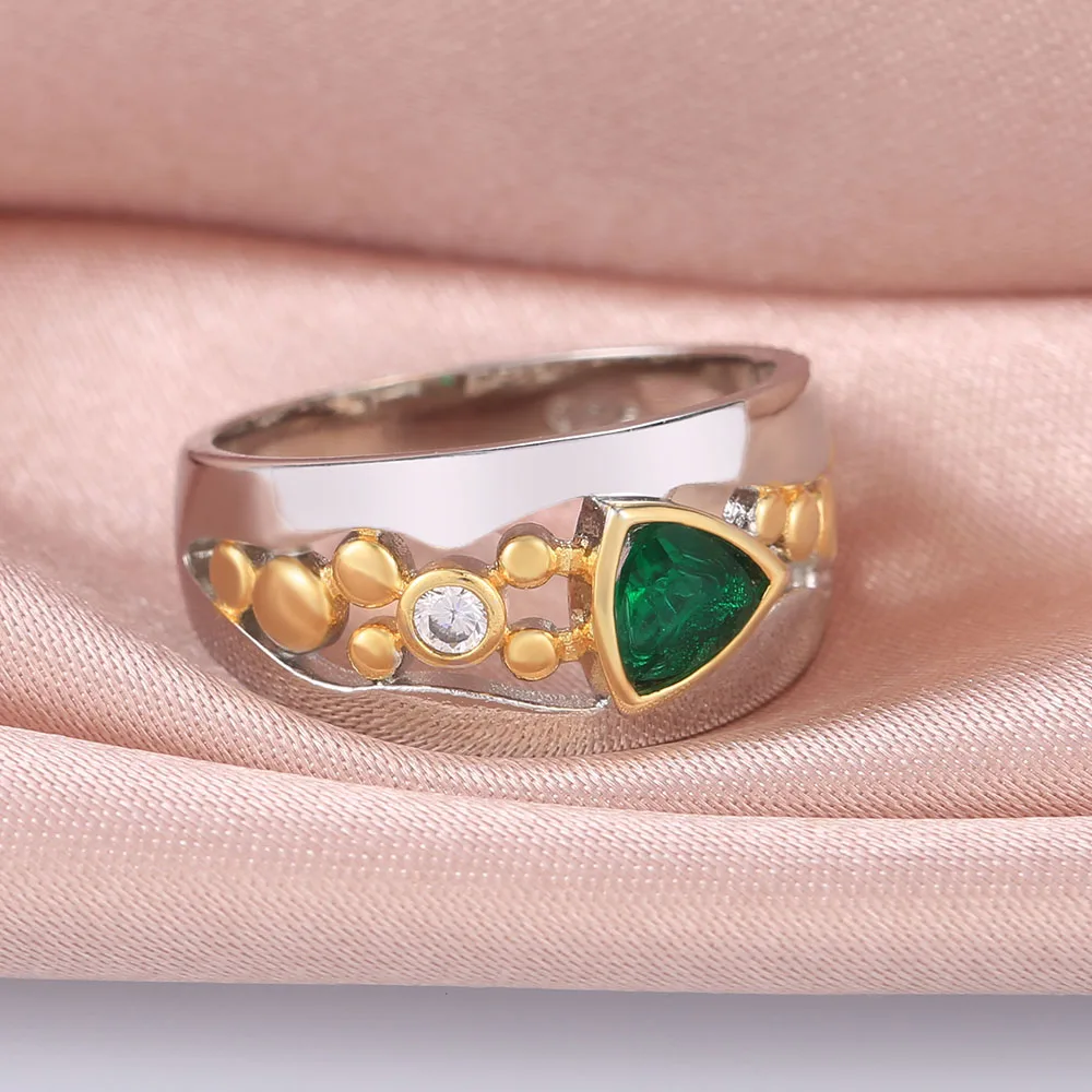 Huitan Vintage Hollow-out Band Ring Evening Dance Party Accessories Green Stone Graceful Two Tone Rings Jewelry for Mother Gift