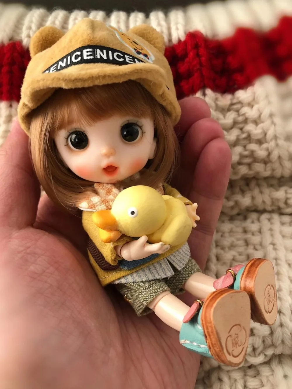 25