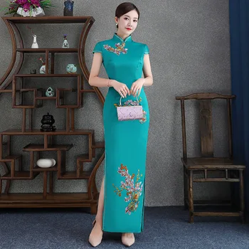 

Embroidery Oversize 4XL Elegant Satin Handmade Button Silm Qipao Chinese Traditional Women Dress Vintage Lady Sexy Cheongsam