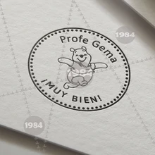 1984-Медведь Печать учителя на заказ штамп с именем персонализированные испанский Голландский Английский отличная работа