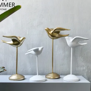 

Nordic Golden Bird Resin Ornament Luxury Abstract Crafts Animals Modern Art Minimalist Sculpture Living Room Decoration MM60XBJ