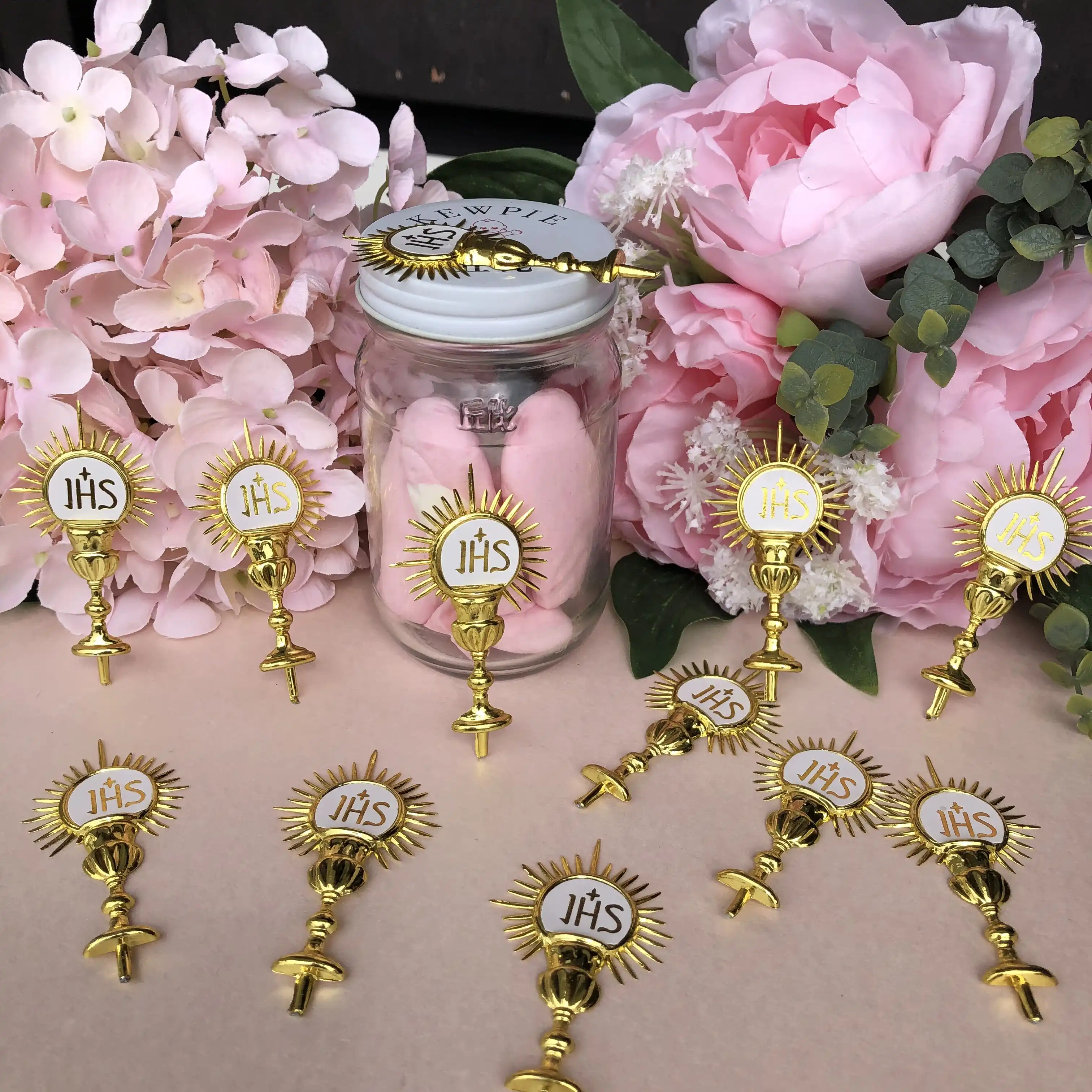 boy first holy communion decorations centerpieces