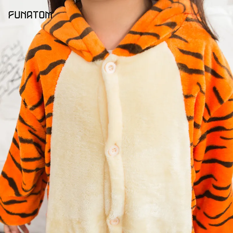 3090889615_575183574