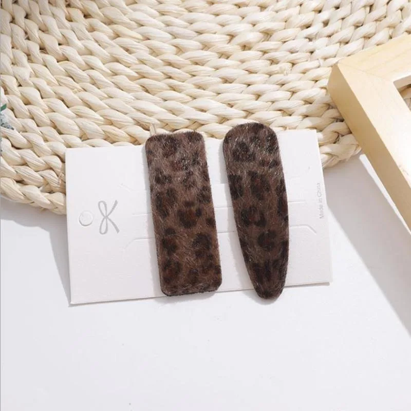 New Leopard Hair Clip Creative Retro Fabric Hairpin Korean Personality Wild Plaid Edge Clip Hair Accessories 5