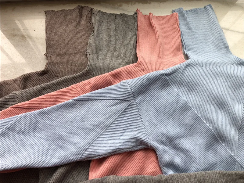 9425778593_1266139199