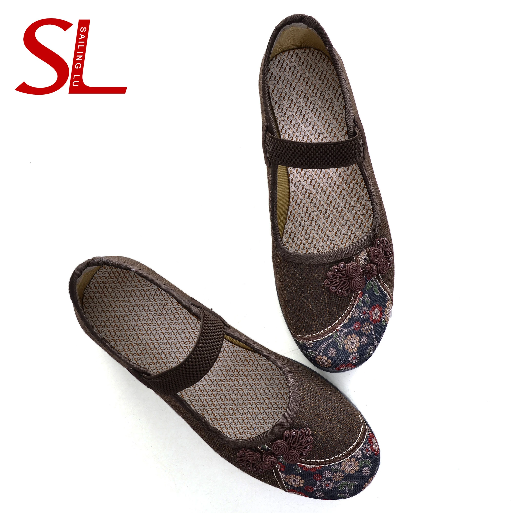 dressy walking shoes