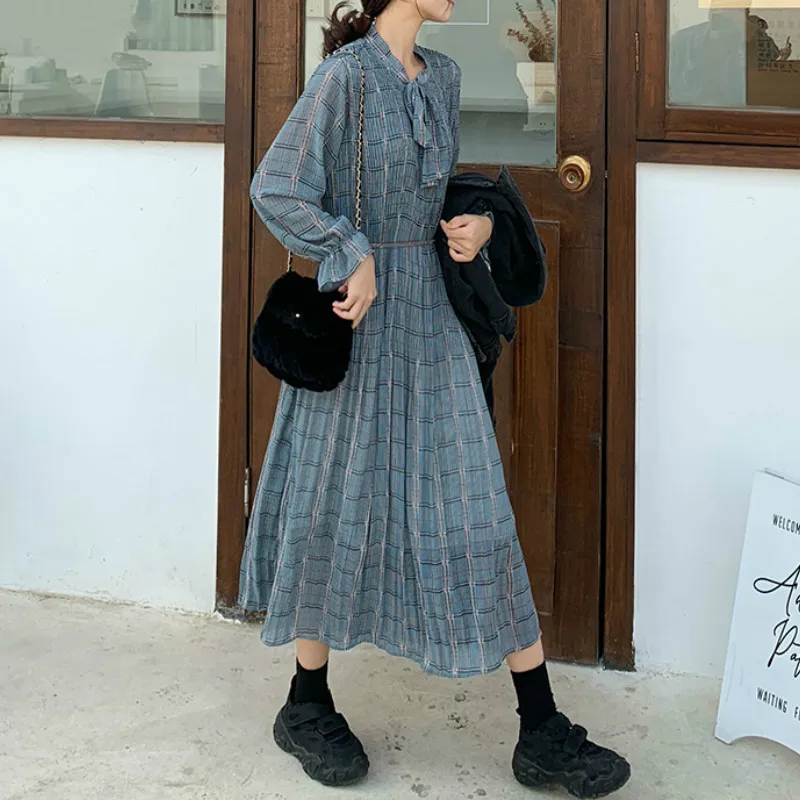 

Women's Chiffon Dresses Spring Autumn Long Sleeve Floral Print Dress 2020 New Fashion Woman Mid-calf Vintage Casual Bow Vestido