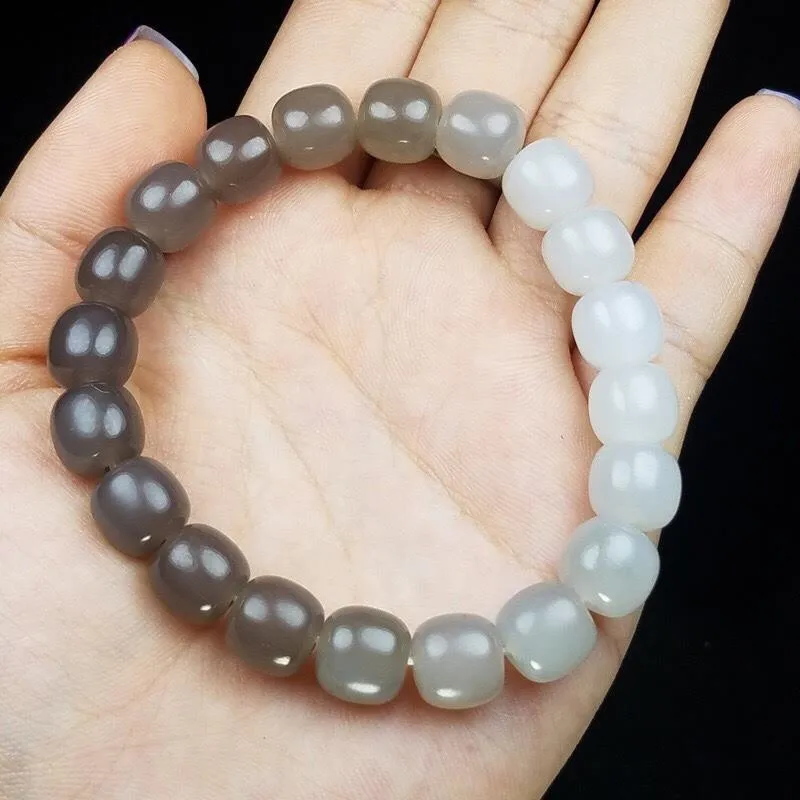 

Xinjiang Hetian jade bracelet cigarette purple old bucket bead women's hand string sent to girlfriend 8mma goods