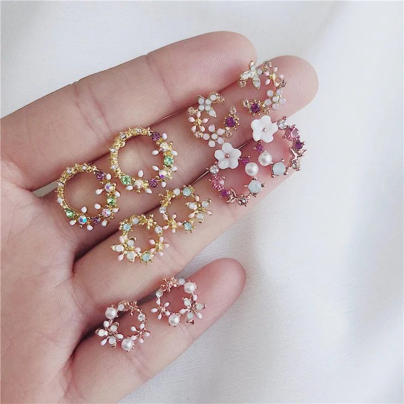 

Fashion Colourful Flower Earrings Women Accessories Pearls Ear Studs Female Wedding Earrings Vintage Jewelry Ear Studs Wholesale