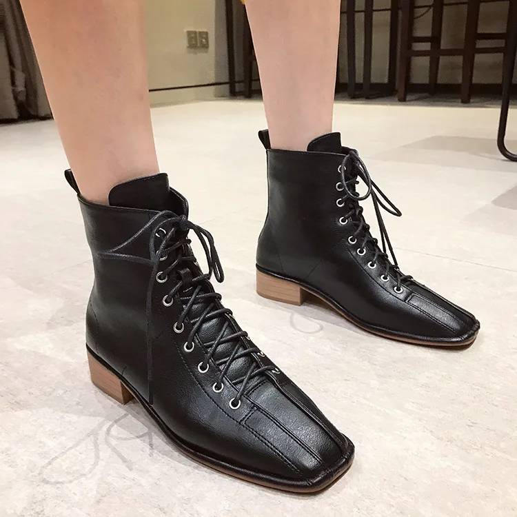 

Autumn Boots Lace Up Shoes Luxury Designer Winter Women Chunky Heel Booties Ladies Bootee Woman 2019 Fashion Med Rubber Rock