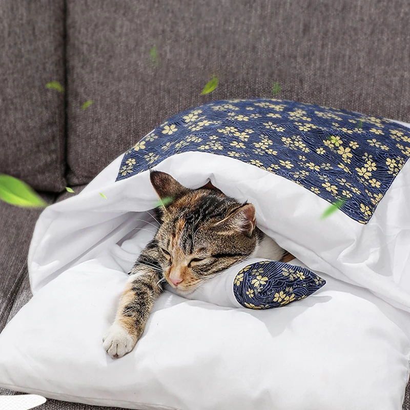 Washable Cat Bed Cat Winter Warm Sleeping Bag Soft Pet Bed Calming Sleeping Bag Bed Lovely Soft Pet Cat Mat Cushion Pet Products