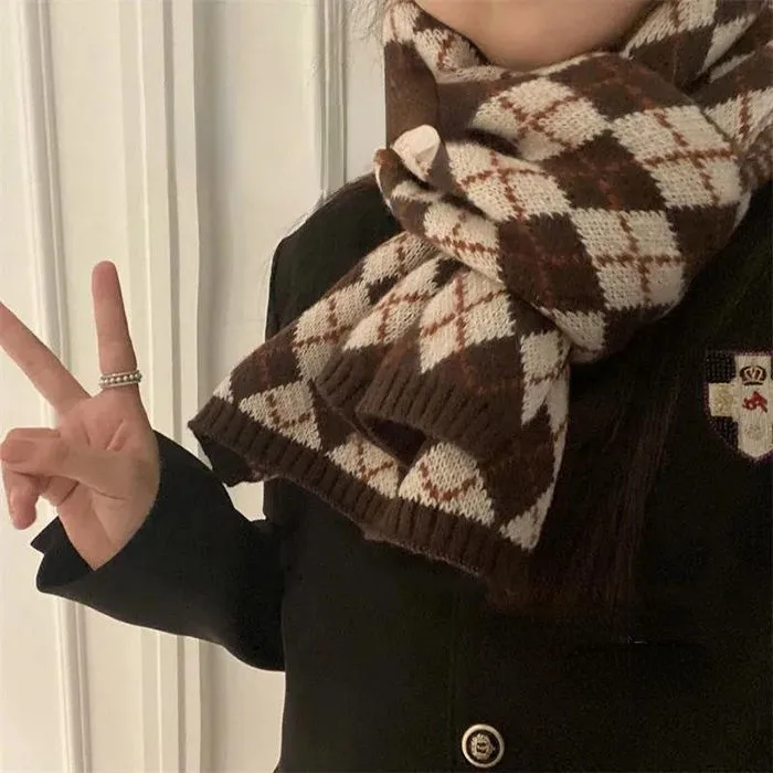 Bufandas de estilo Retro mujer, femeninos de estilo europeo, fáciles de combinar, suaves, básicos, estéticos con clase|Bufandas de mujer| AliExpress