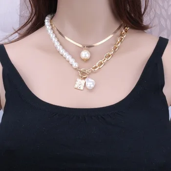 

Women Retro Multilayer Pearl Geometric Pendant Necklace Ladies Metal Portrait Snake Chain Necklace New Design Jewelry Gift