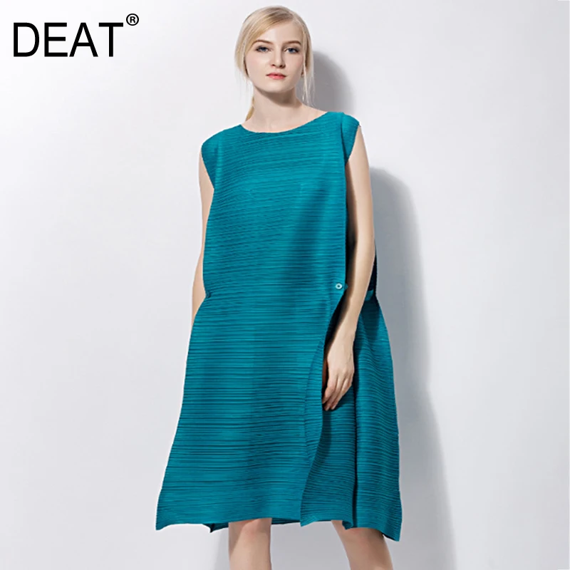 

[DEAT] 2019 Summer New Pattern Streetwear Style Sleeveless Solid Color Pleated Big Pendulum Loose Round Collar Dress AI281