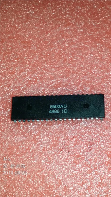 1 шт./лот Mos 6502 MOS6502 6502AD R65C02AP MOS-6502 6502B = UM6502 SY6502 DIP-40 на складе