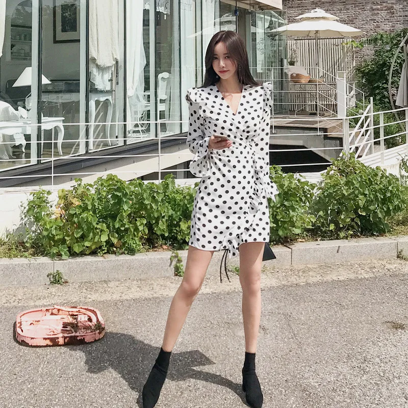

WOMEN'S Dress 2018 Autumn Clothing New Style Korean-style Polka Dot V-neck Bell Sleeve Flounced Lace-up Dress Women's