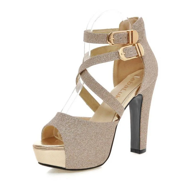 HTB1bTR8rndYBeNkSmLyq6xfnVXav