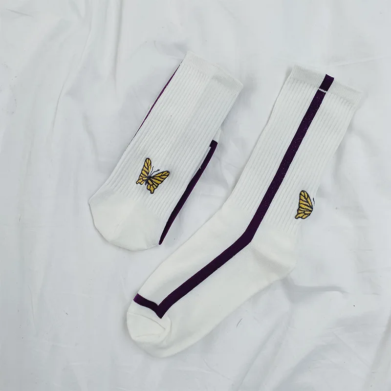 SP& CITY/Уникальные хлопковые носки с вышитыми бабочками; женские носки в полоску; трикотажные высокие носки контрастного цвета; носки для девочек в стиле Харадзюку - Цвет: white