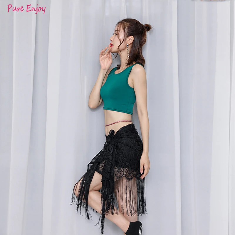 Belly Dance Hip Towel Практика одежды набор кисточкой четыре квадратных полотенце начинающих танец талии цепи производительности бедра полотенце талии полотенце