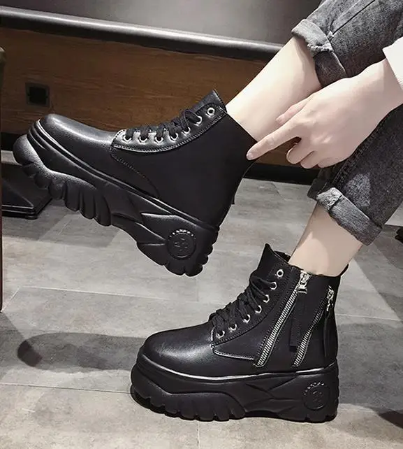 Черный Women Ankle Boots Platforms Shoes Woman 7CM High Heels Thick Bottom Zipper Boots High Top Sneakers 34-39 - Цвет: Черный