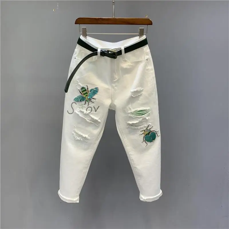 Sequined Ladybug Patch Embroidery White Jeans Women 2021 New Spring Summer Hole Denim Trousers Ankle-length Casual Harem Pants