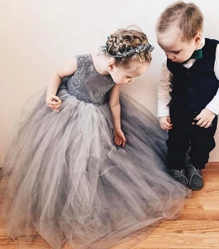 

Grey Lace Flower Girl Dress For Weddings Sleeveless Appliques Long Kids First Communion Lovely Girl Pageant Formal Dresses
