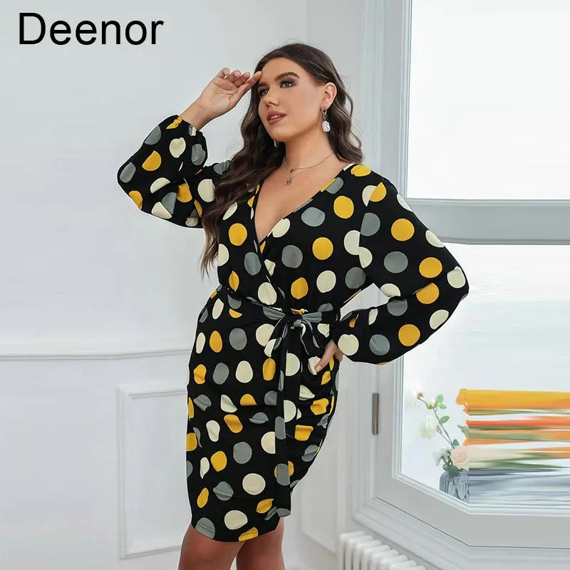 Рисунок 4 - Женское платье в горошек