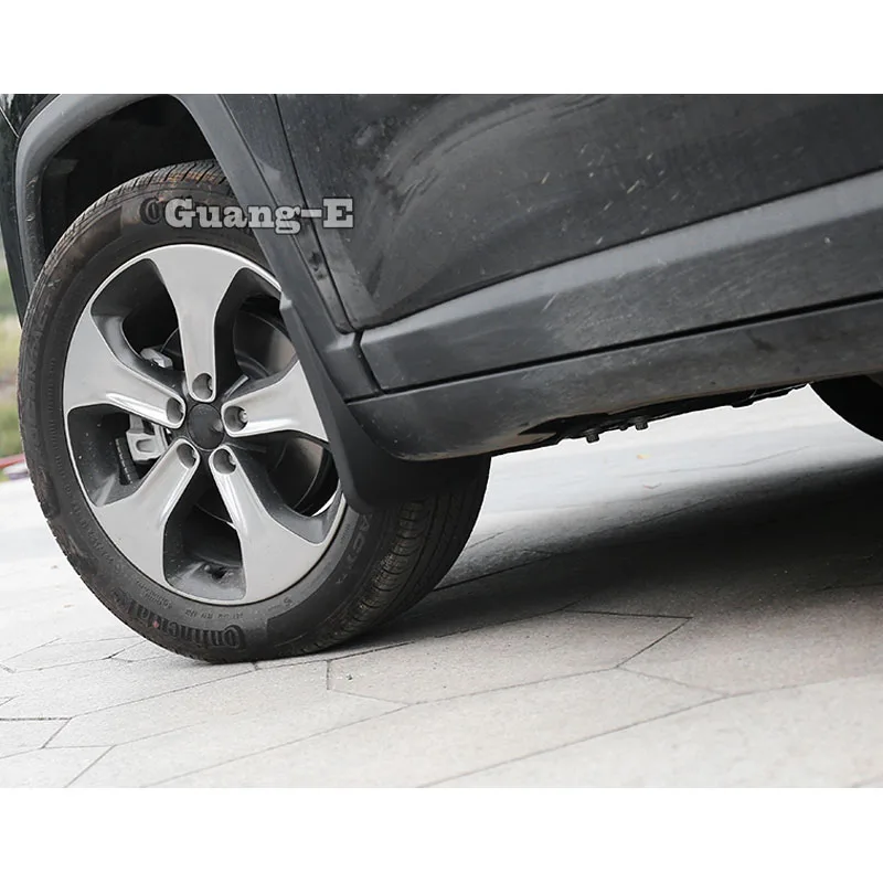 Для Jeep Compass стильные авточехлы пластиковый упор мягкий брызговик защитный щиток брызговик защитная рамка 4 шт