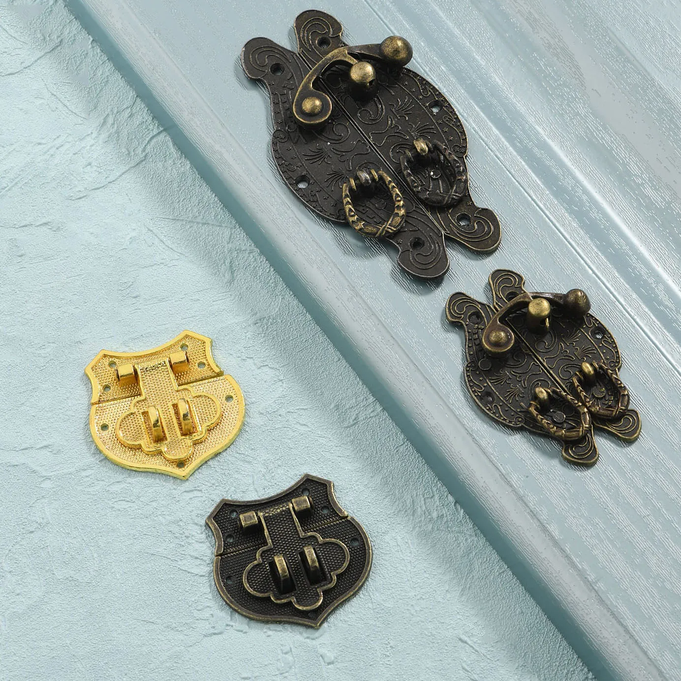 1x Antique Padlock Bronze/Gold Box Hasp Lock Catch Latches for Jewelry Box Suitcase Buckle Clasp Furniture Hardware