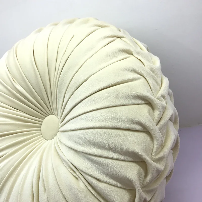 12138369624_1484422809