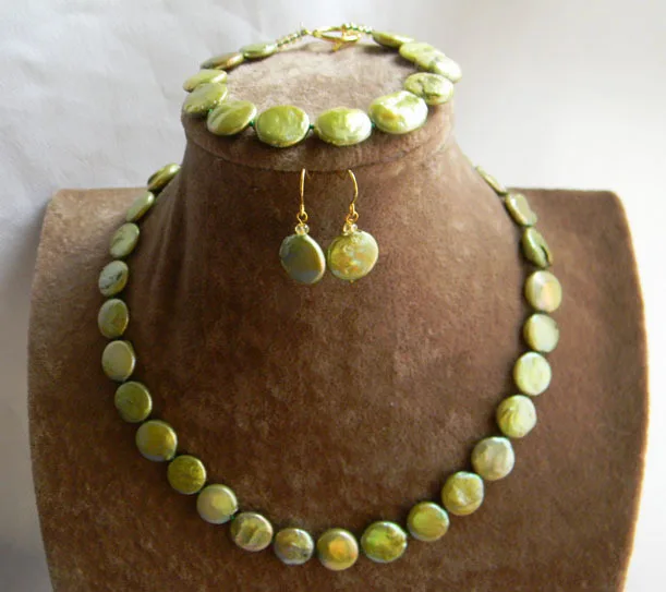 free 12532 Green Coin Freshwater Pearl Necklace Bracelet Earring Set(A0423