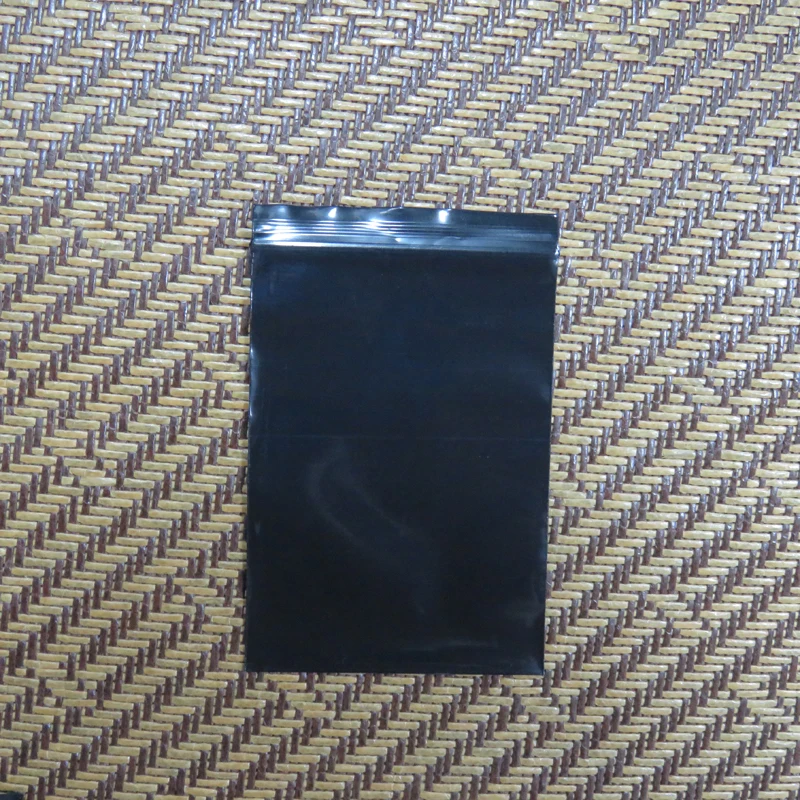Black self-sealing plastic zipper bag self-locking storage bag food packaging debris storage bag can be re-closed bag thickening 6