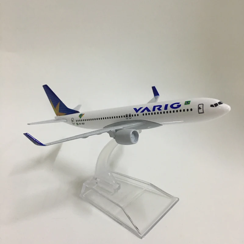 JASON TUTU 16cm BRAZIL VARIG AIRLINES B737-800 Aircraft
