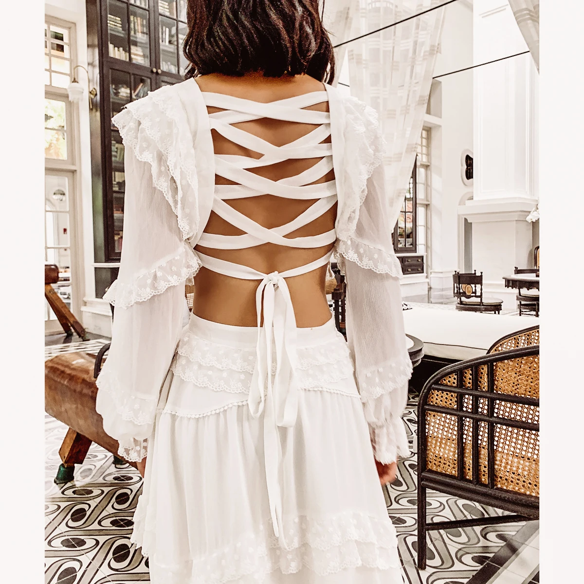 14.1 Inch DVB T2 Digital TV 1080P HD Portable