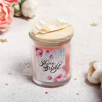 

Candle with wooden lid shine bright