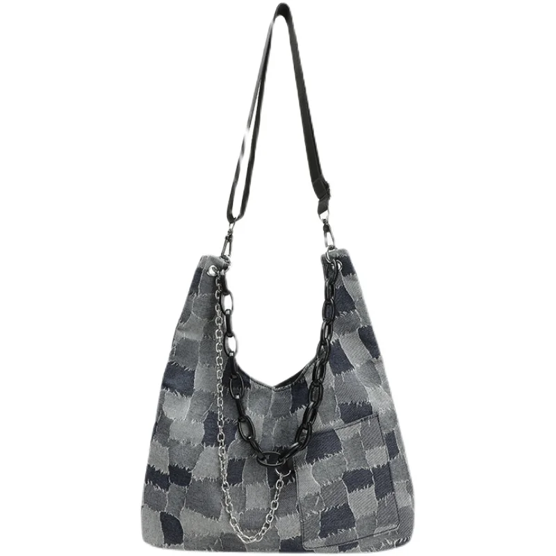 Denim Shoulder Bag Lattice Pattern Metal Chain Large Capacity Designer Handbag Shopping Outdoor Versatile Armpit Fashion Bag New