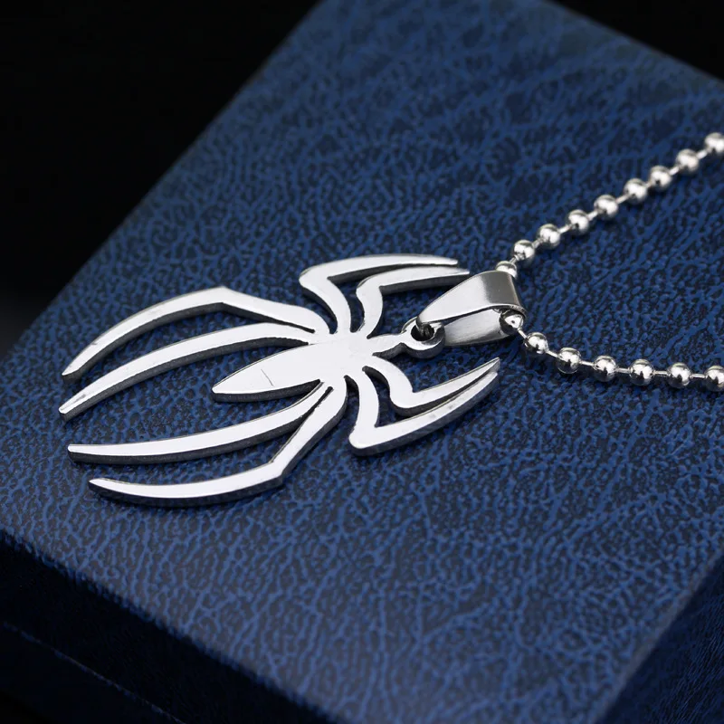 Spider Necklace for Teen Girls Zinc Alloy Pedant Choker Jewelry Necklaces for Women Men
