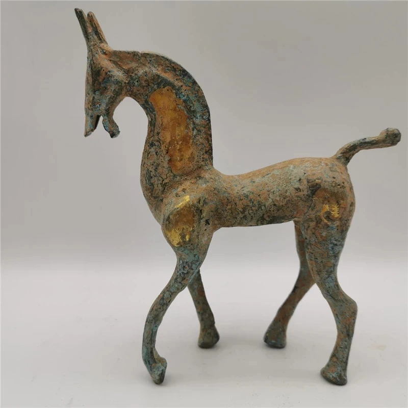 

Chinese junk collection antique bronze gilt Han Dynasty horse home decoration