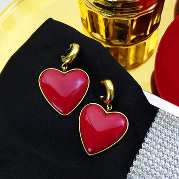 

Retro fashion Big Heart Stud earrings female Stud earrings Punk Red Love Heart Stud Earrings