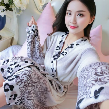 

Women's Sleep & Lounge Sweet Casual Pijama mujer Winter Coral Fleece Fashion Women Flannel Thicking Velt Robes Casual Homewear