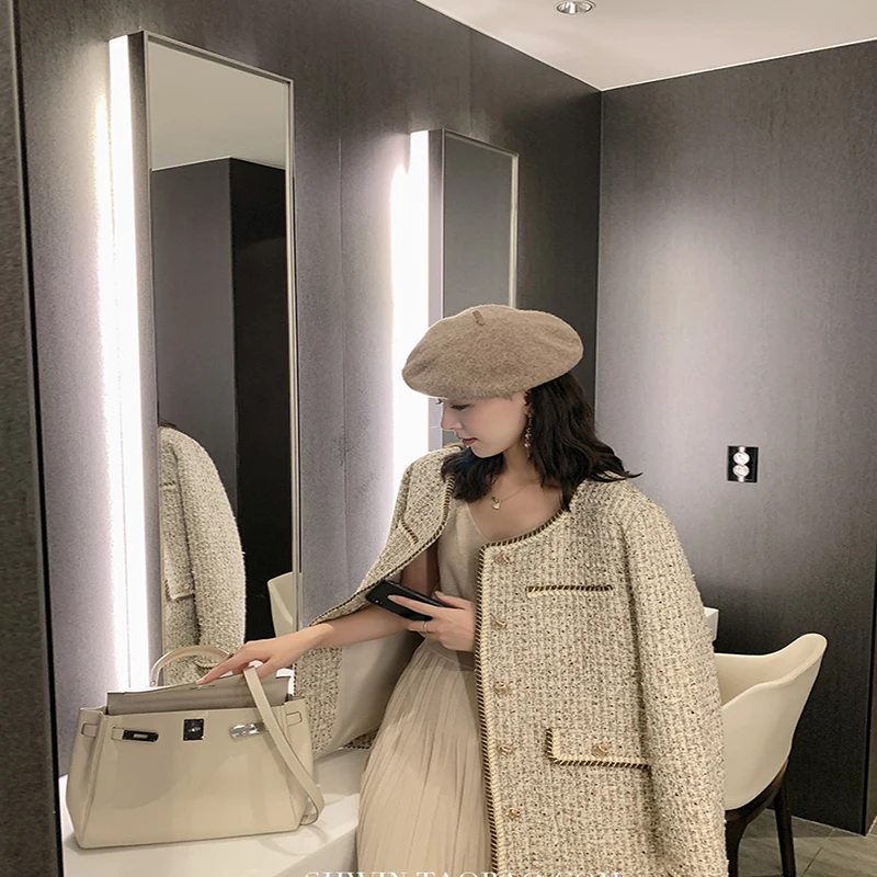 

Designer Korean version of the texture of gold silk fine flashing tweed small fragrance coat female autumn 2019 elegant weave +
