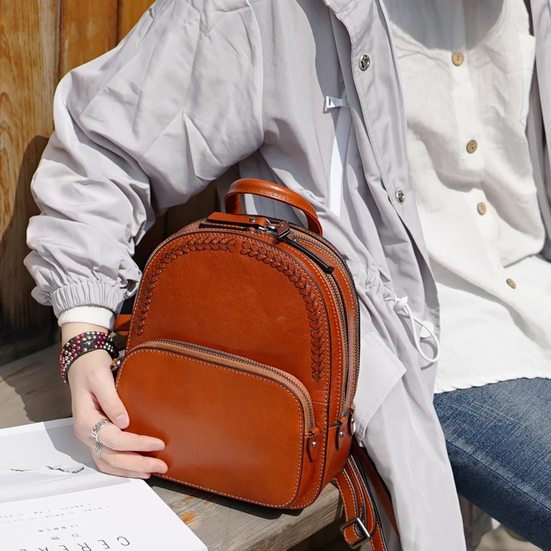 Женский рюкзак ручной работы из натуральной кожи, новейшая Высококачественная дорожная сумка, ретро загорелый небольшой рюкзак для школы, сумка