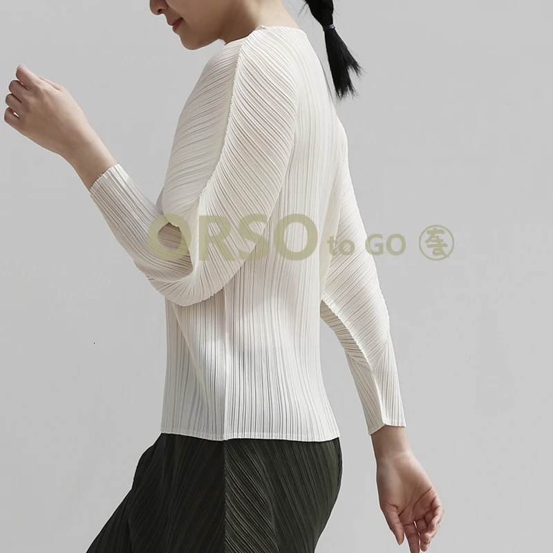 Whiteteeth TVVOVVIN New Fashion Women Clothes Round Collar Batwing Sleeves Pleated High Pullover T-shirt Female Top Fold B537 - Цвет: Whiteteeth