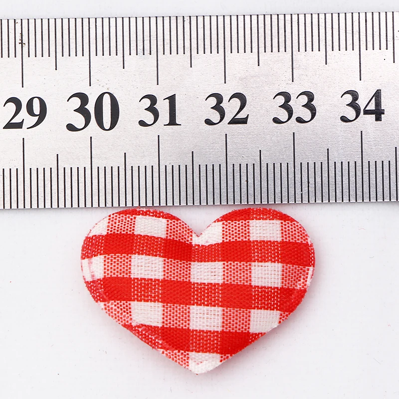 Classic 50Pcs 35mm Red Checked Sponge Fabric Heart Petals Wedding Table Bed Heart Petals Wedding Valentine Party DIY Decoration