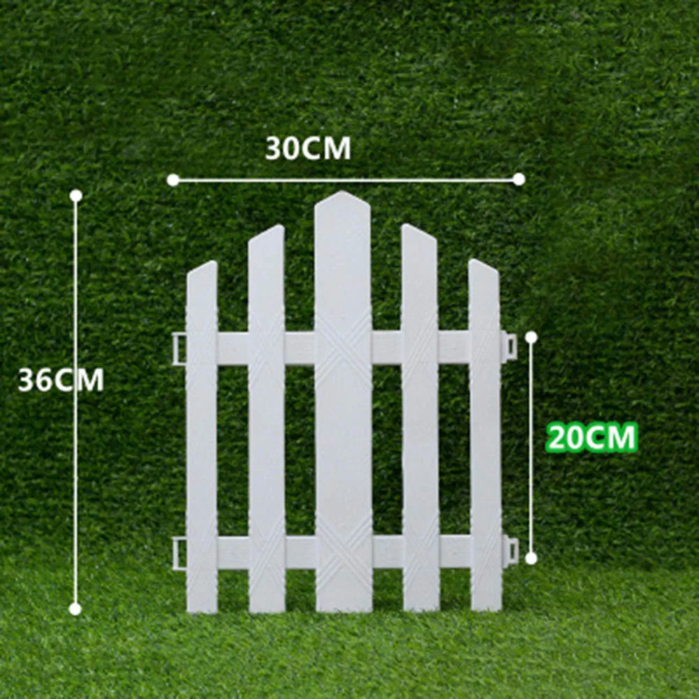 

White PVC Plastic Fence European Style For Garden Driveway Gates Christmas Tree DTT88