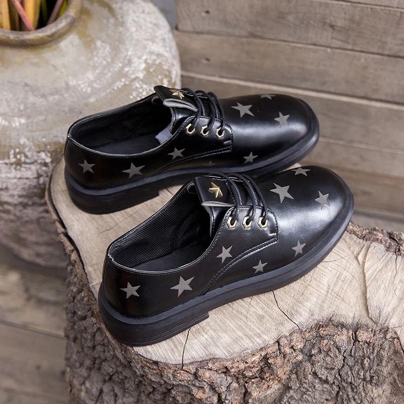 

Women Summer PU Leather Flat Shoes Female Thick Bottom T Strap Buckle Shallow Platform Ladies Fashion Casual Woman Shoes U29-46