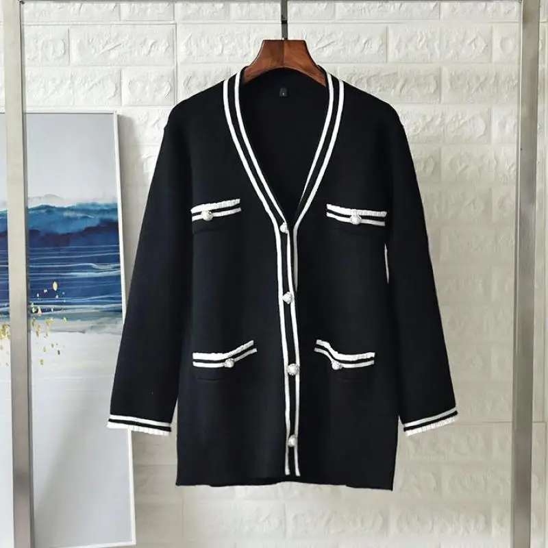 

Red RoosaRosee Designer Women High Quality Vintage V-neck Wool Cardigan Knitted Sweater Female Autumn Fashion Loose Clothes New