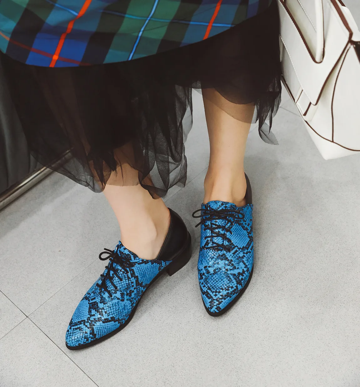 

Europe And America Women's Women's round-Toe Korean-style Women's Fashion Shoes Sleeve High Heel Shoes Breathable Semi-high Heel